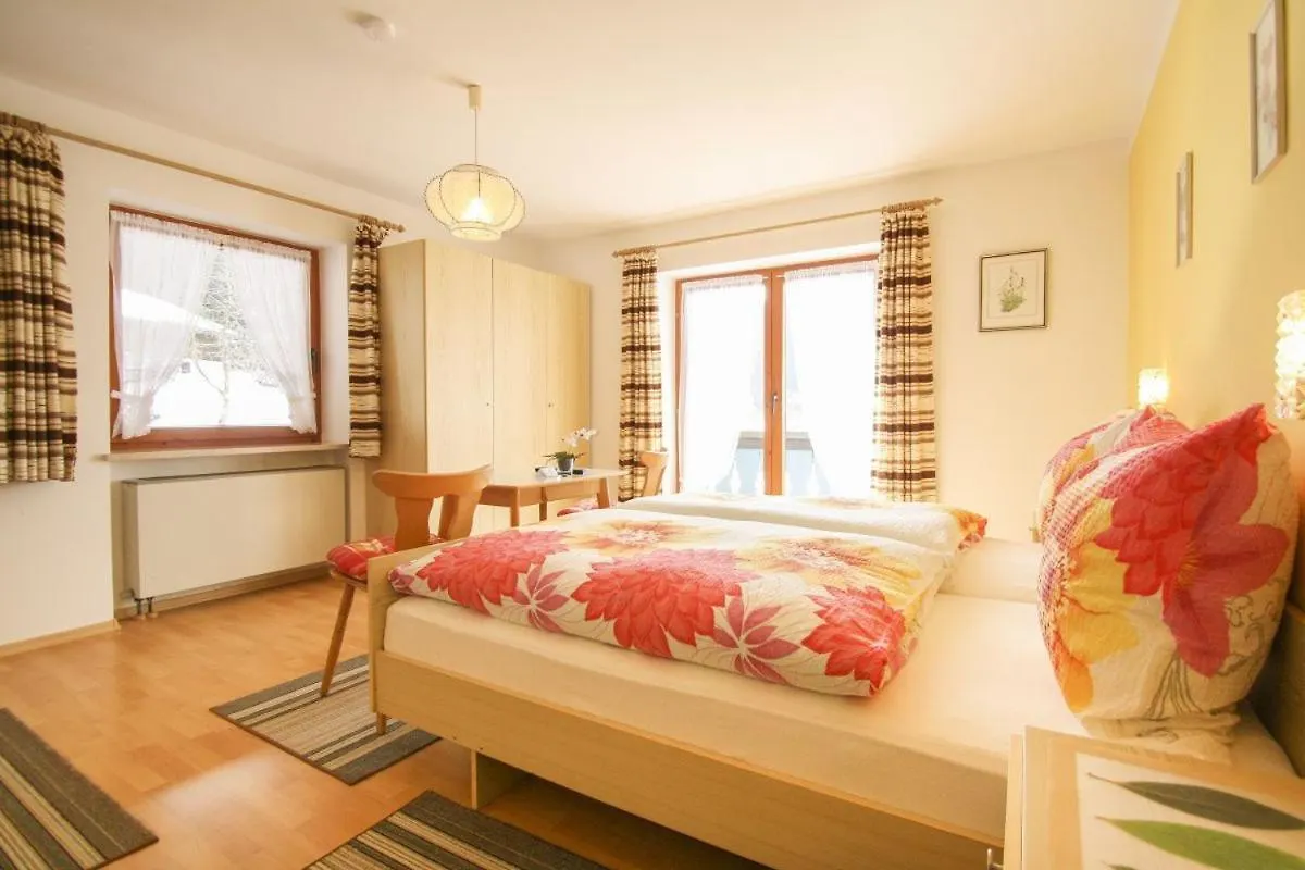 Pension Ramstötter Neukirchen am Teisenberg