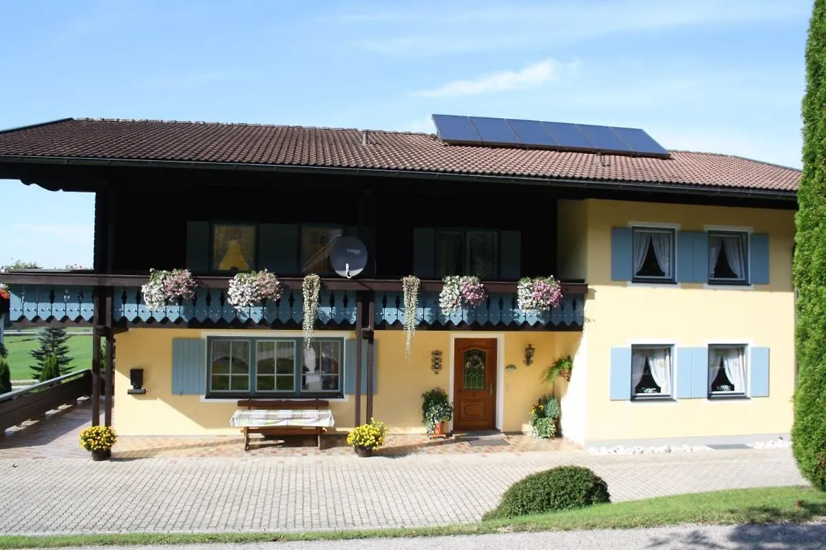 Pension Ramstötter Neukirchen am Teisenberg Tyskland